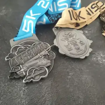 Medali Logam Air Force Run 2018 Pesawat Hercules C-130